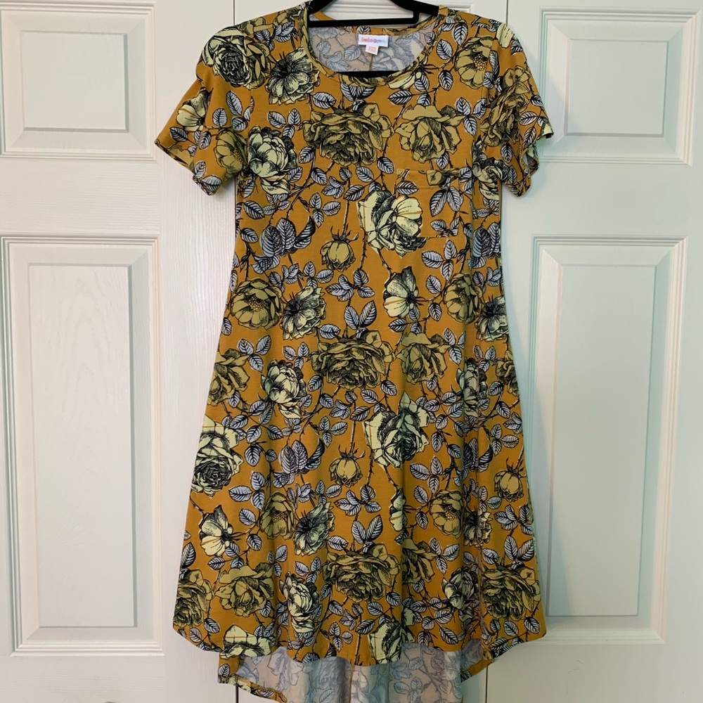 Lularoe Yellow Floral Carly